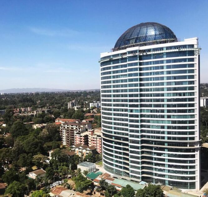 You are currently viewing Le Mac Westlands: Panoramic Experience & Stunning City Views