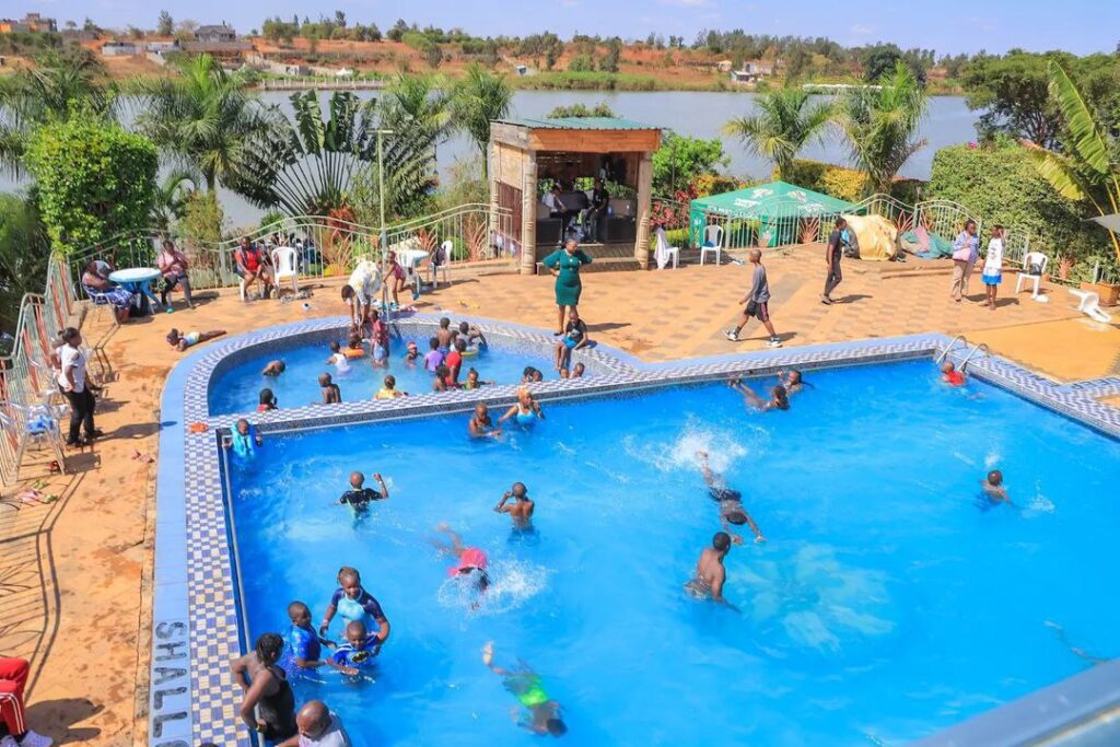 Swimming pool at The flogarden Ruiru