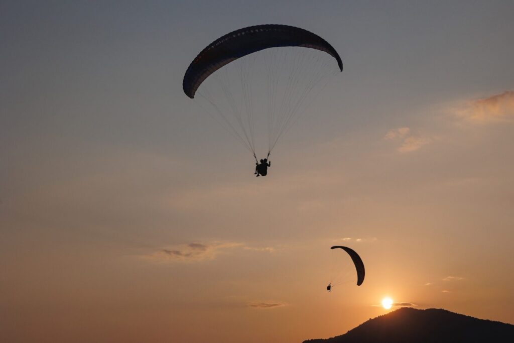 Tandem Paragliding in Kenya: Paragliding in Kijabe